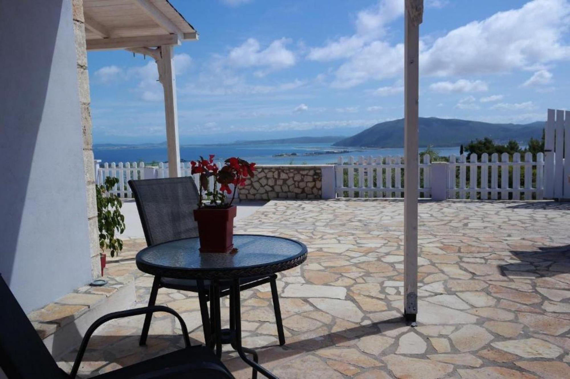 Eris Villa - Amazing View In Lefkada Frinion Exterior photo
